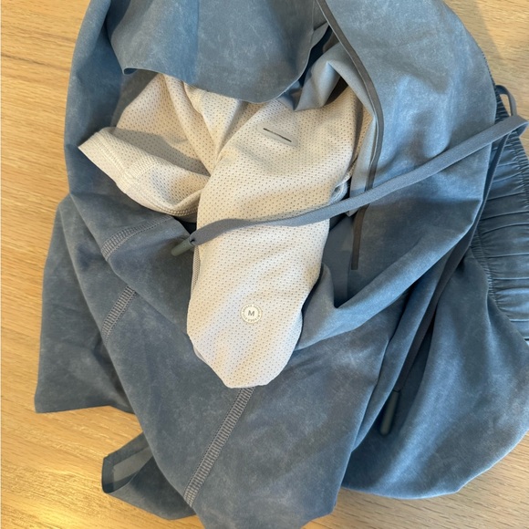 Lululemon Surge Shorts 6in - Picture 6 of 7